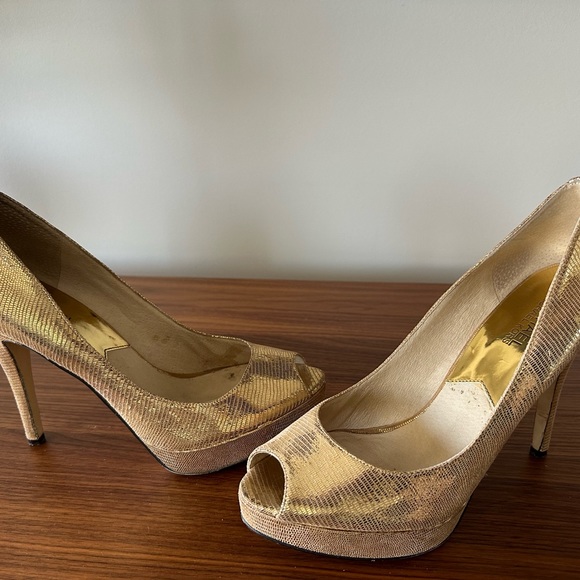 Michael Kors heels - Picture 6 of 7